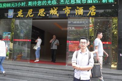 一家专做无意义事情的公司